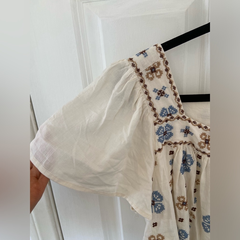 Torrid Linen Blend Embroidered Square Neck Flutter Short Sleeve Top Size 1 - Picture 6 of 11